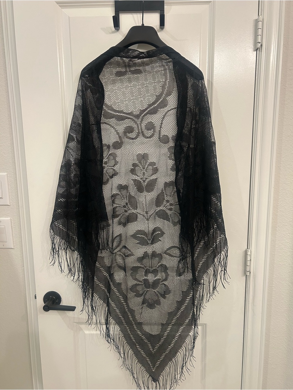 Ladies Black Lace Fringe Shawl